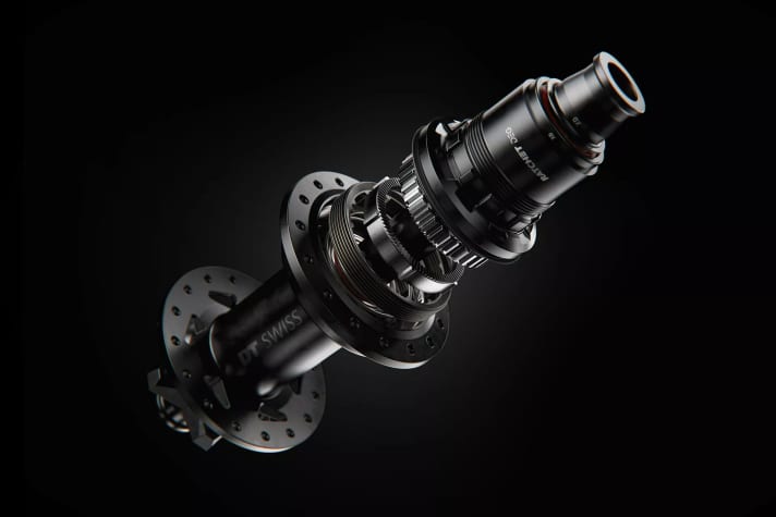 Reserve equips its MTB wheels with the new Degree of Freedom technology from DT Swiss as standard.