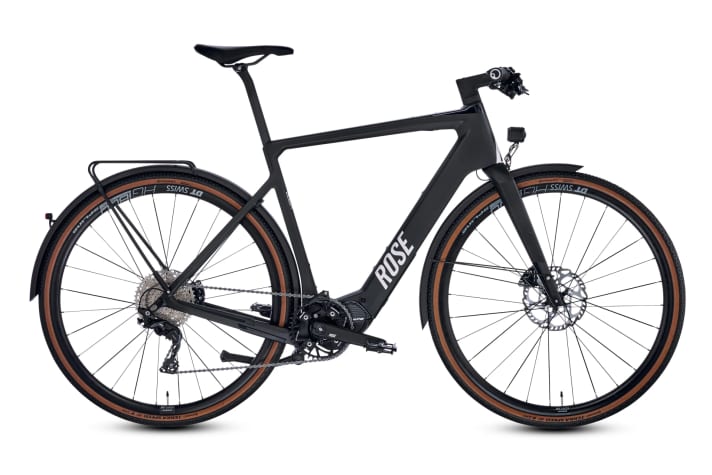 The manufacturer is currently selling the Rose Backroad+ for € 3,899 instead of € 4,399.