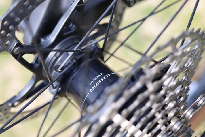 The new Classified Powershift MTB hub is compatible with 148 millimetre Boost rear triangles and is therefore being used on mountain bikes for the first time.