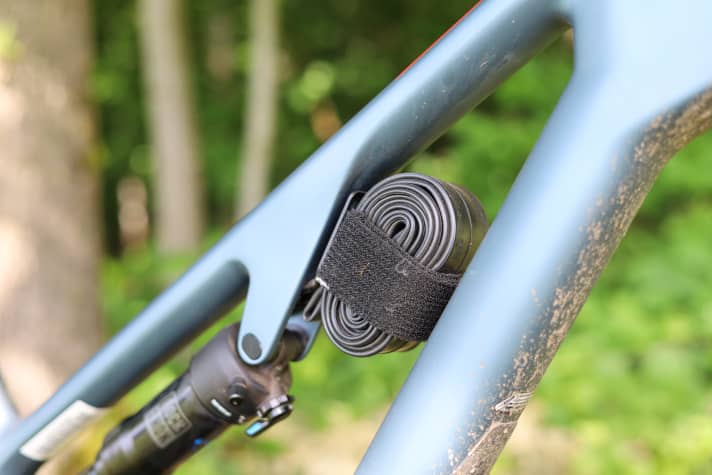 Merida delivers the One Forty with a spare inner tube. Hopefully this won't be needed too often during the test period.