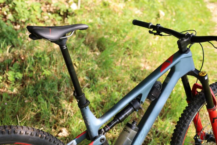Long thing: The Merida Expert SL telescopic seatpost has an adjustable stroke of 30 to 230 millimetres.