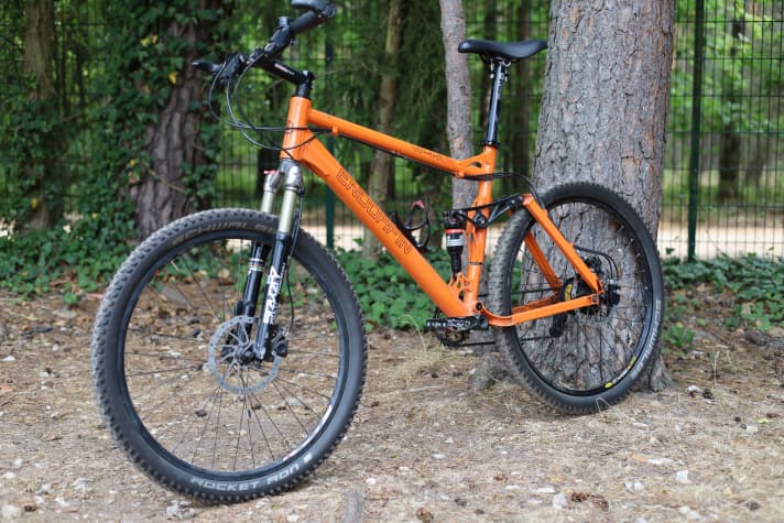 Auf den ersten Blick ein schönes, nostalgisches Stück Technik. Auf den zweiten Blick ein Totalschaden.