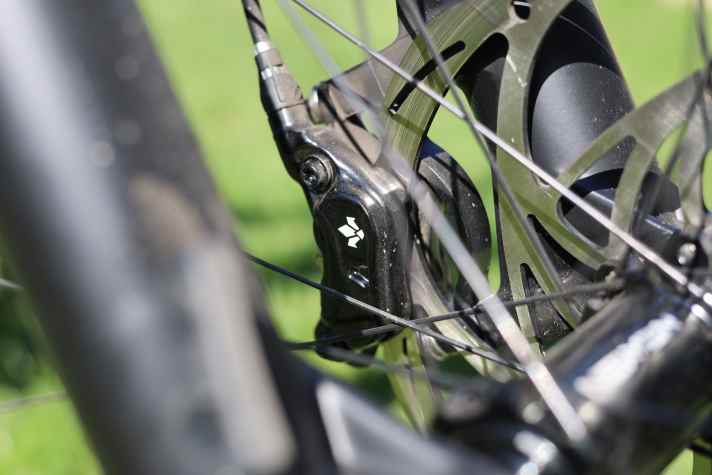 Visually, the Formula Cura 4 is a classic Italian: the understated design is absolutely convincing.