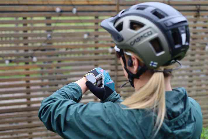 Aufmachung und Handhabung der Huawei Watchfit 4 Pro passen gut zum Anspruch einer sportlichen Smartwatch.