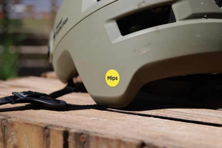 Nomen est omen: The Sweet Protection Primer MIPS helmet has the MIPS rotation protection system on board.