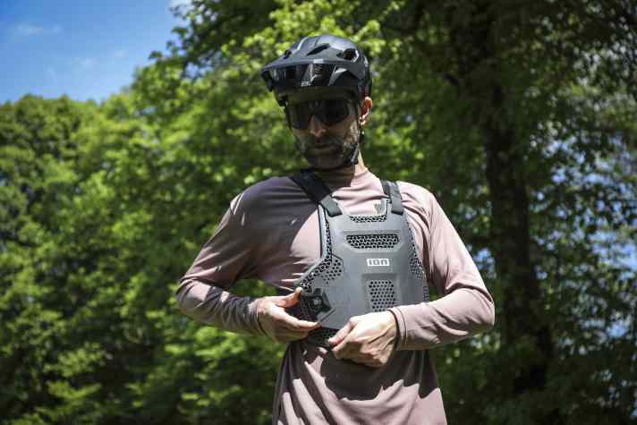 Praktisches Feature: Der robuste Schnellverschluss lässt sich besonders leicht öffnen und schließen