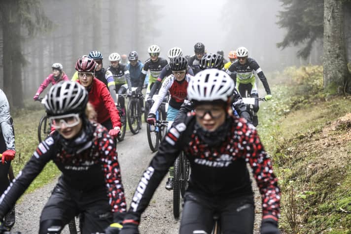 Trotz herbstlichem Wetter war die Ausfahrt mit dem Nachwuchsteam von Ghost Bikes ein voller Erfolg.