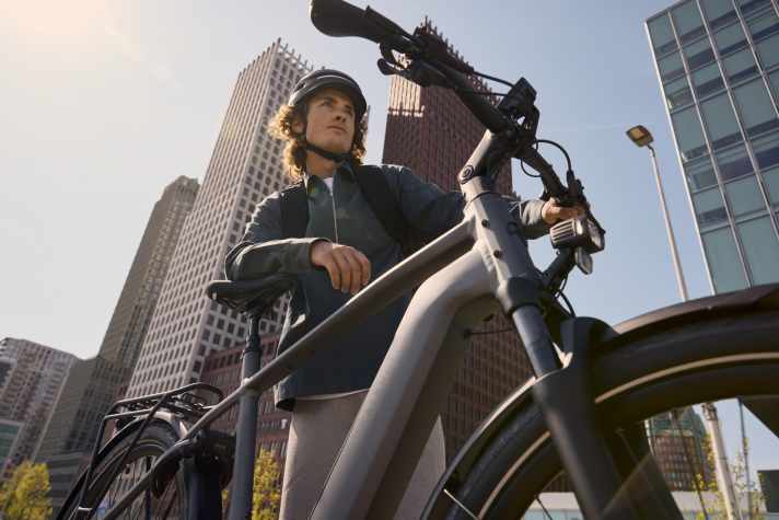 The integrated cable routing of the new Kalkhoff 3-series ensures a tidy appearance.