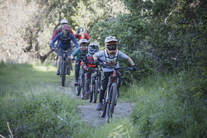 Nur, wenn Erlebnisse auf dem Mountainbike anschließend reflektiert werden, kann man von Erlebnispädagogik sprechen.