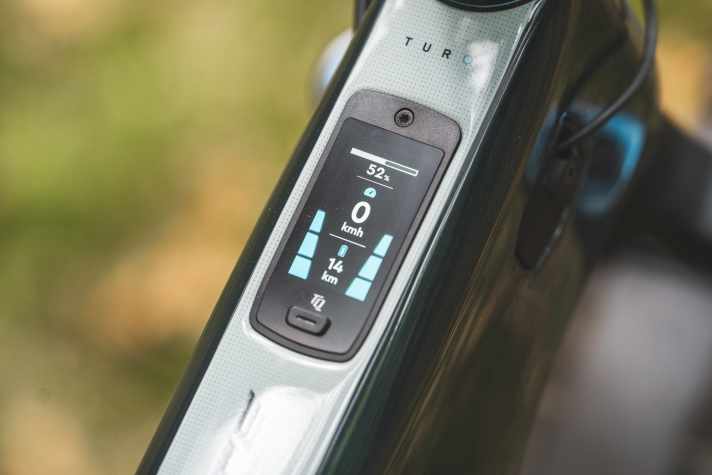 Das neue TQ-Display ist deutlich wertiger geworden und kommt in Farbe.