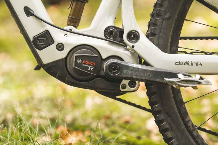 Im Light-Vergleich groß und stark: Der Bosch Performance SX.