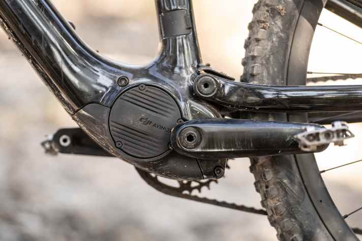 Leicht, leise, superstark und trotzdem sensibel. Mit dem Avinox hat DJI im Motorenmarkt deutlich vorgelegt.