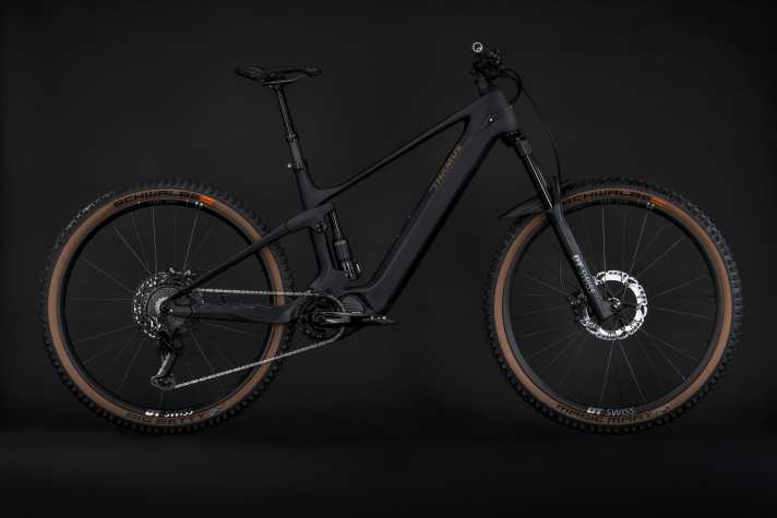 The top version of the Thömus Lightrider E3 Pro is said to weigh 23 kilos in the version shown.