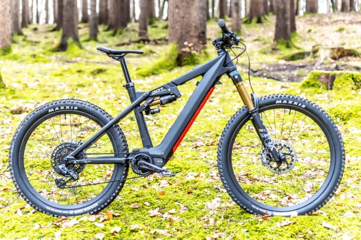 Liteville 301 CE MK2 Limited with Keep-It-Stable system in the stem.