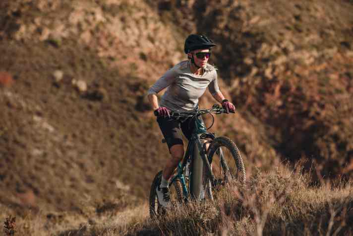 With 75 or 85 Newton metres of torque, the Liv Lurra E+ won't run out of power any time soon.