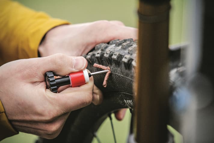 The small label maXalami manufactures its tubeless repair kits in Germany and Austria.
