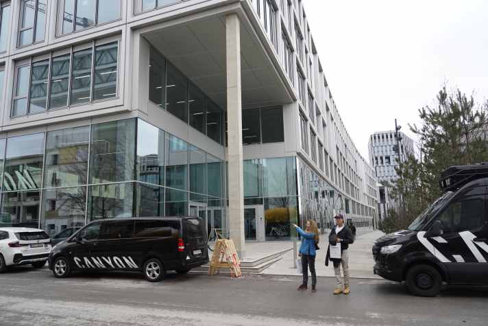 Canyon opens its first store outside Koblenz in Munich. 1000 square metres for advice, testing and service. Meeting point for cycling fans from 17 March in the Werksviertel.