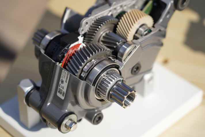 Getriebe und Freilauf des CX-R stammen vom neuen Bosch Performance CX der fünften Generation. Klappern auf dem Trail ist beim CX-R also Geschichte.