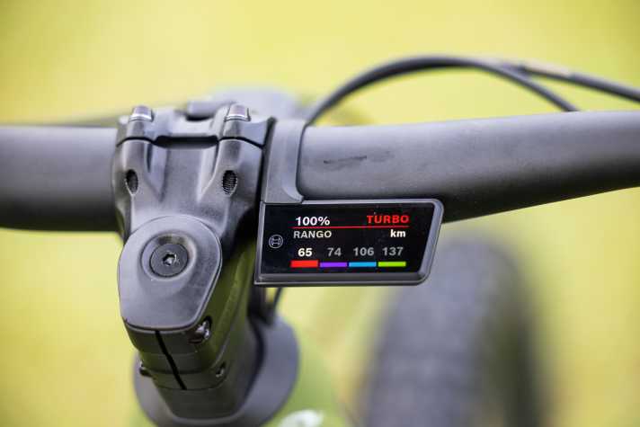 Das neue Bosch-Display Purion 400 macht die Fahrdaten sichtbar. Beim Launch-Event in Spanien spricht das Bosch-Display sogar Landessprache!