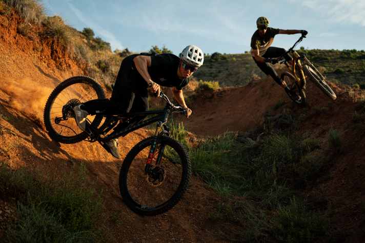 The new MET Revo should be the ideal companion for trail and enduro use