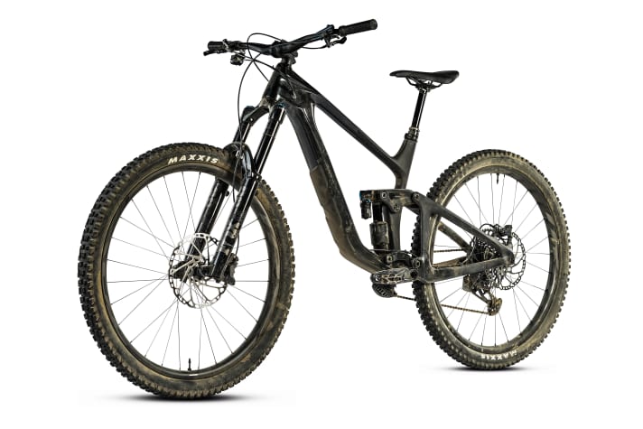 The brand new Giant Reign won the first Enduro World Cup of the year.
Will the bike get us going too? | Price: 6999 €