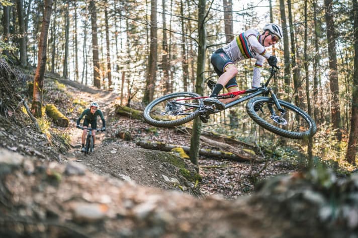 Paul Schehl lets the lightweight Arc8 fly.