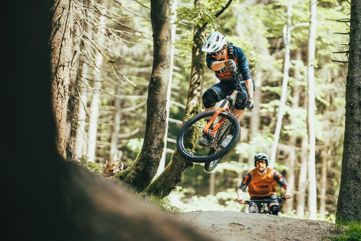 Bikes und Parts Testen - direkt auf einen der vielen Strecken im Bikepark.