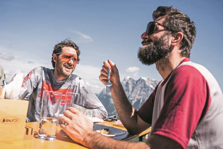 If you have found a good bike at a fair price, you still have money left over for a bike holiday or a portion of Kaiserschmarrn.