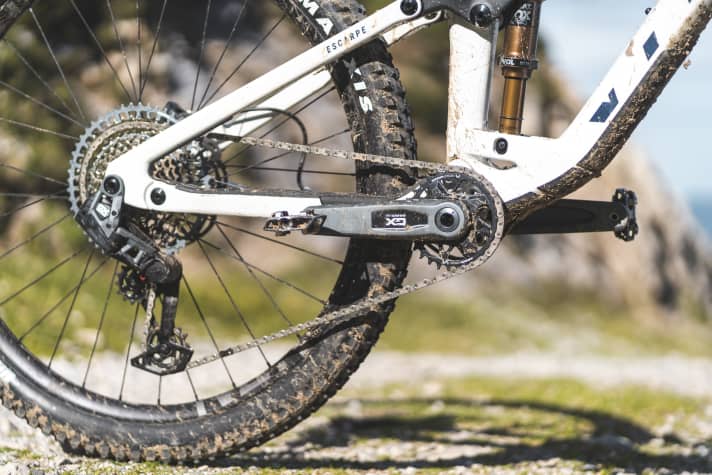 Equipment highlight: Srams transmission technology is currently the benchmark in terms of shifting performance and durability.
the measure of all things at the moment.