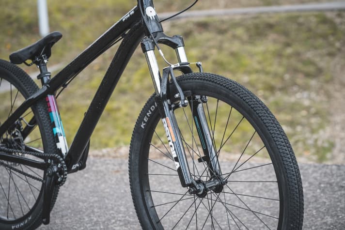 Octane one melt top pump track bike