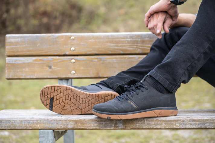 Stylish, comfortable but lousy ventilation: the Crankbrothers Stamp Street.