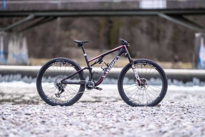 Geometry, weight and equipment set only a few limits for the new Specialized Epic with 120 millimetres of travel.