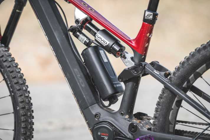 Of course, the new CX is also compatible with the Power More 250. The additional battery provides an extra 250 watt hours.