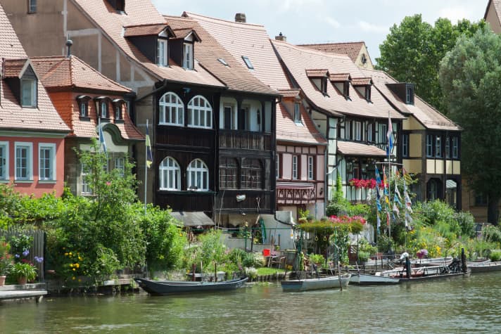 This row of houses from the 17th century is called Little Venice.