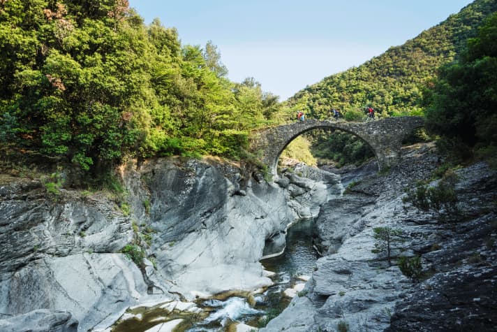 Man sieht, dass in Nizzas Hinterland auch manchmal ganz andere Kräfte wirken können. Meist bleibt es aber idyllisch.