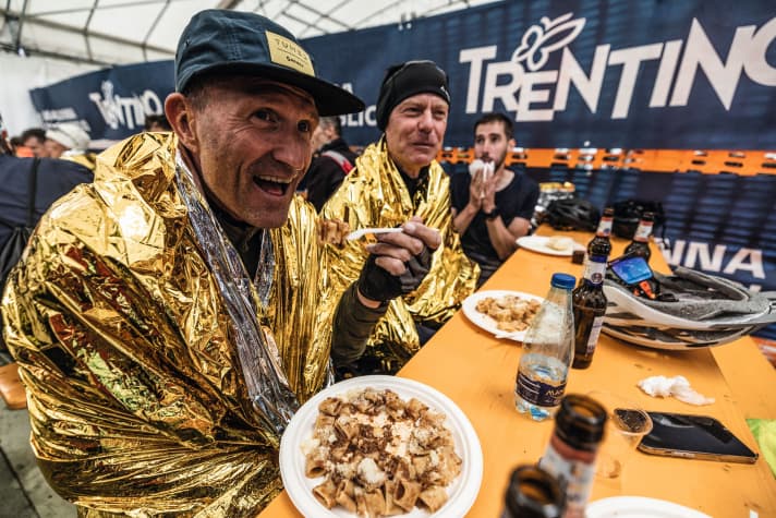 Echte Glücksgefühle: Kaiserschmarrn nach einer harten Transalp-Etappe