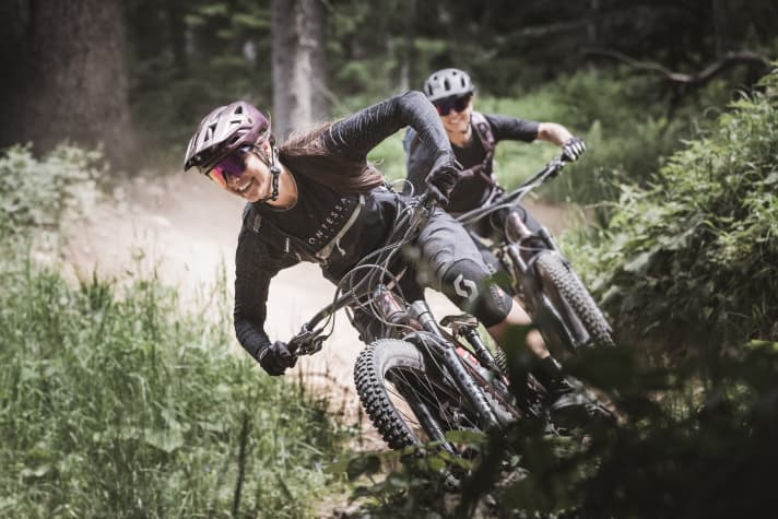 The flow trails on Lake Molveno are polished to a shine before the camp. But there are also tough descents.