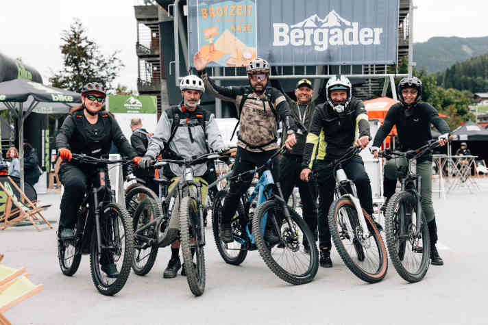 Stefan Schlie mit seinen Workshop-Teilnehmern.