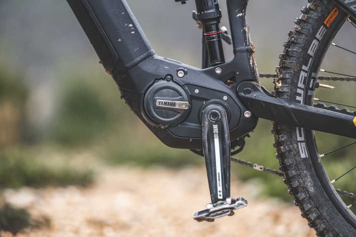 Yamaha PW-X3: Max. Leistung 537 W1 / Max Drehmoment 85 Nm2
