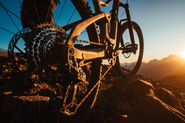 Wie schlägt sich die neue GX Transmission gegen die alte GX AXS? Lohnt sich das Upgrade?