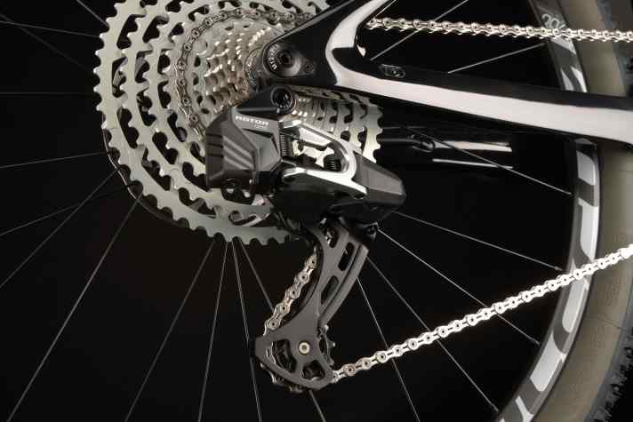 The new Rotor Uno rear derailleur is designed to shift easily, quickly and particularly precisely