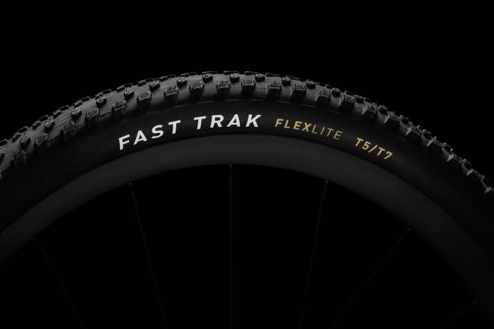 With the Specialized Fast Trak, cross-country racers have a new option for all conditions.