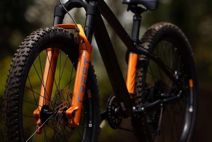 The STP 24 features Giant Crest TR Lite suspension with a low-friction chassis and damping that is adapted to the low rider weight.