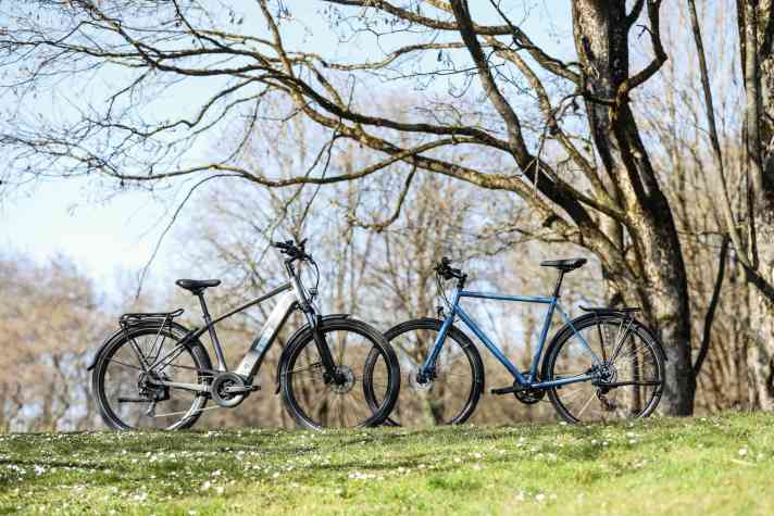 Classic trekking bike, e-bike or a hip gravel bike? We show you what's important when deciding on a new bike.