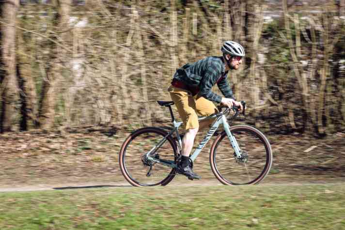 For 1500 euros, the Canyon Grizl 6 delivers plenty of riding fun. That's all you need.