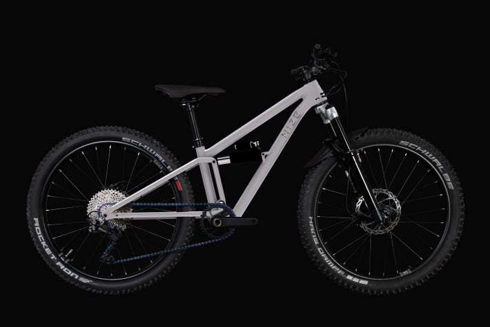 Im Rendering des Prototypen sind die klaren Linien des Nize Full Suspension 24 gut zu erkennen.