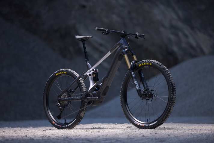 With 170 mm of travel, the Orbea Wild is a true E-Enduro. The battery is firmly installed in the down tube.
