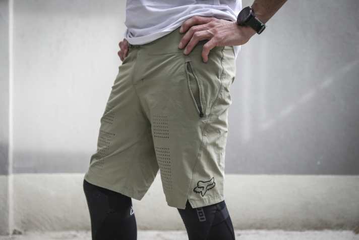 Fox Flexair MTB shorts: Robust, comfortable but a little short.