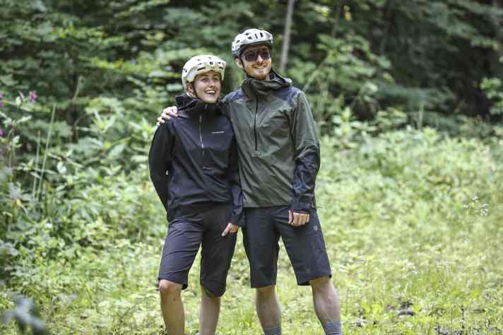 As a slip-on jacket, the Patagonia does not have a full-length zip, which of course makes it difficult to put on with a helmet