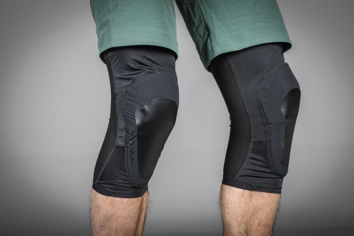 Always with you: Due to its low weight, the Summit also fits in hip bags and jersey pockets